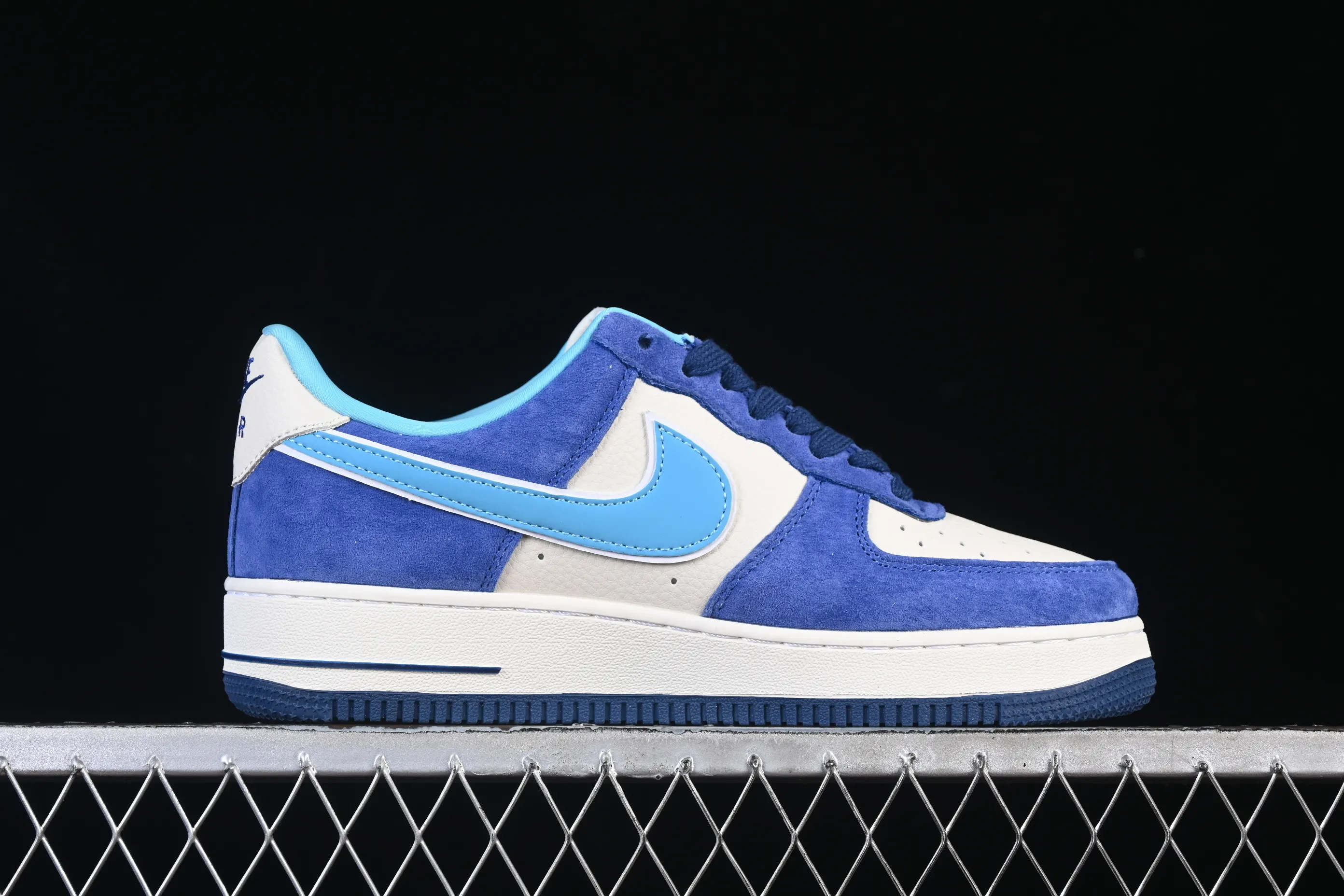 All categories Nk Air Force 1 Air Force series Nk Air Force 1 Low Air Force low top Nike Air Force 1'07 Low UN joint suede blue Air Force 1 low top casual sneakers SY1388-003
